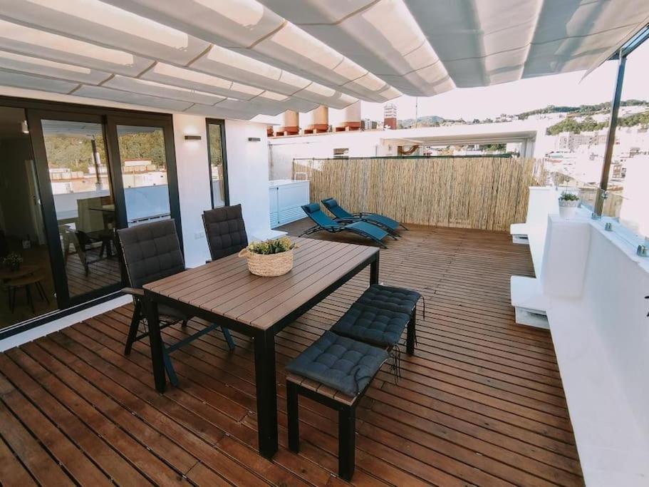 Penthouse With Terrace And Views Màlaga