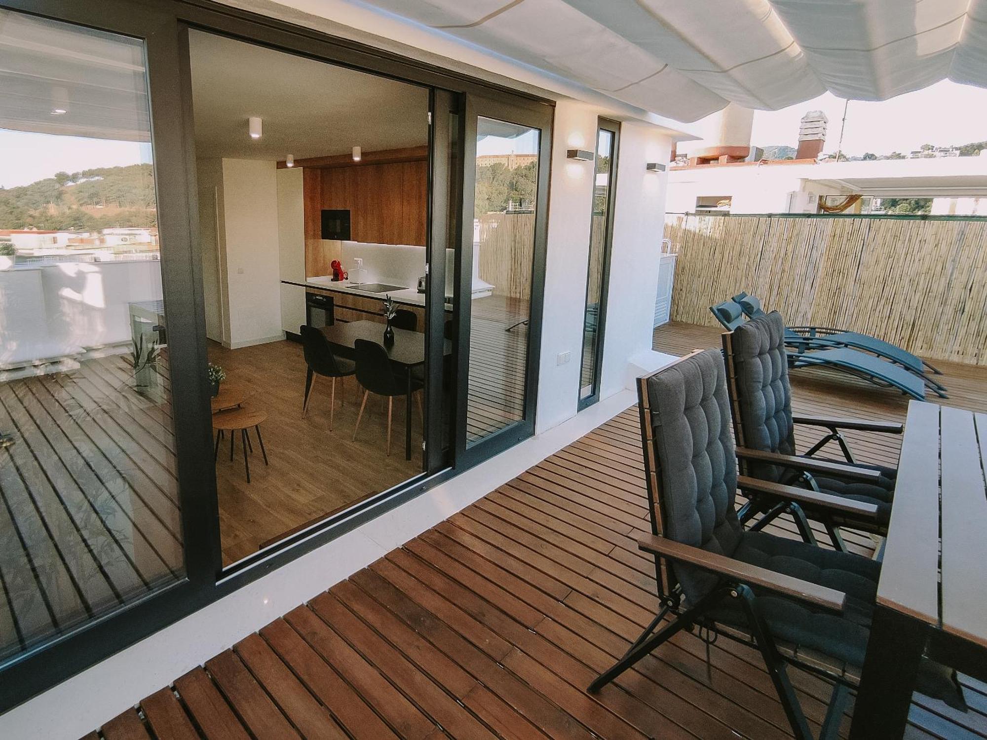 Penthouse With Terrace And Views Màlaga